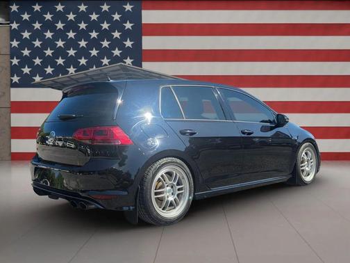 2017 Volkswagen Golf R 2.0T DSG