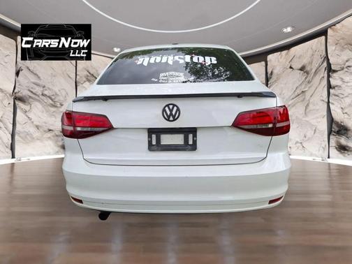 White 2016 Volkswagen Jetta 1.8T Sport