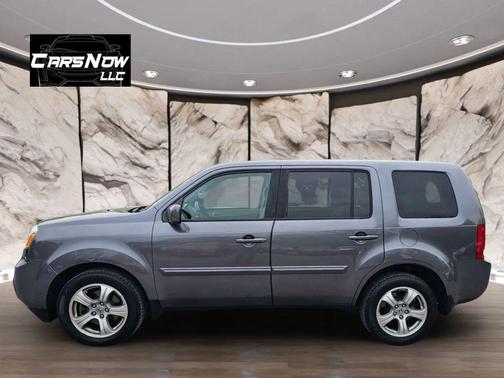 Gray 2015 Honda Pilot EX