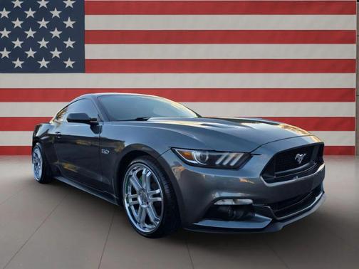 2017 Ford Mustang GT Premium