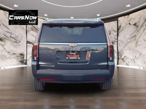 2020 Cadillac Escalade Luxury