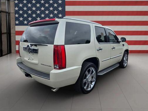 2011 Cadillac Escalade Sport
