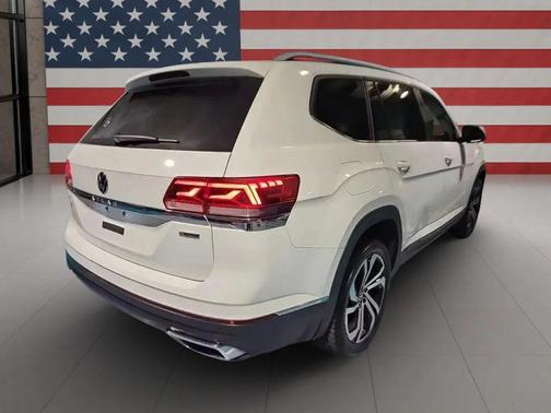 2022 Volkswagen Atlas 2.0T SEL