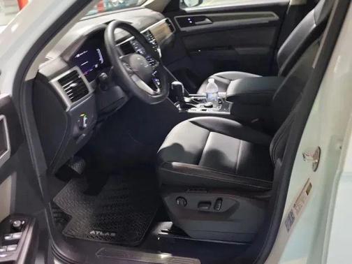 2022 Volkswagen Atlas 2.0T SEL