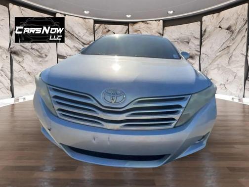 Silver 2010 Toyota Venza Base