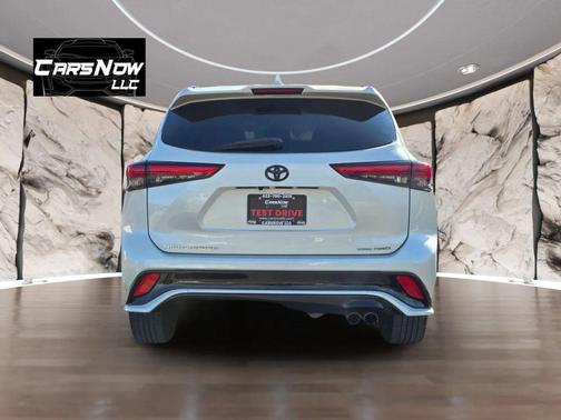 2021 Toyota Highlander XSE