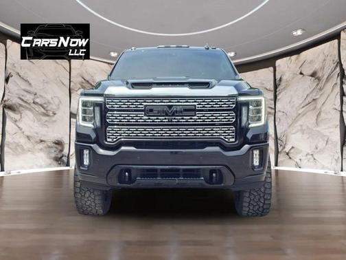 Black 2021 GMC Sierra 2500 Denali