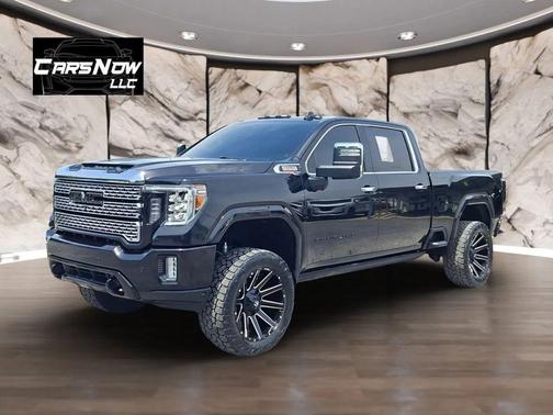 Black 2021 GMC Sierra 2500 Denali