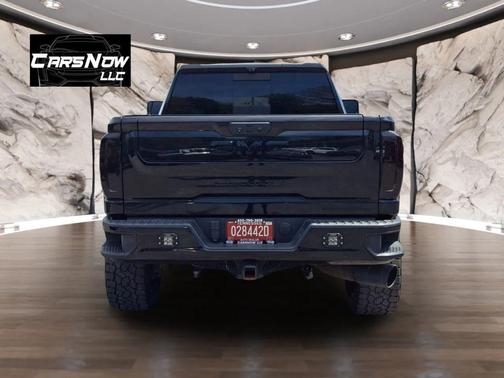 Black 2021 GMC Sierra 2500 Denali