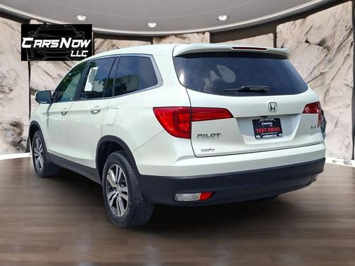 White 2016 Honda Pilot EX-L