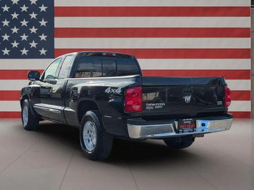 2005 Dodge Dakota Laramie Club Cab