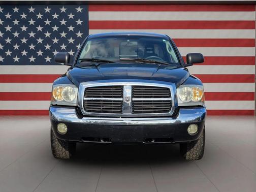 2005 Dodge Dakota Laramie Club Cab