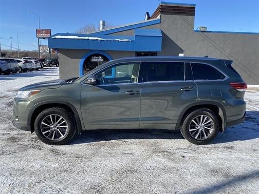 2017 Toyota Highlander XLE