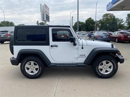 2015 Jeep Wrangler Sport