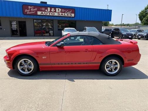 2006 Ford Mustang GT Premium