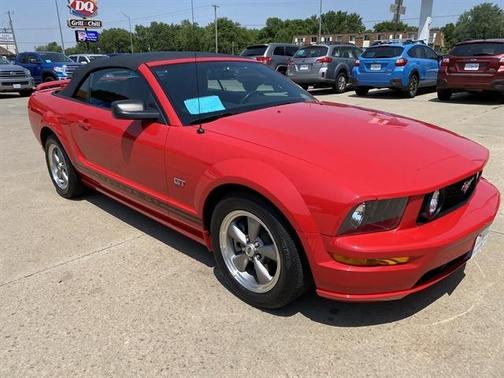 2006 Ford Mustang GT Premium