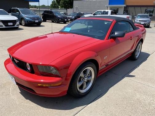 2006 Ford Mustang GT Premium