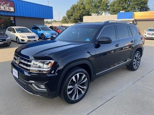 2019 Volkswagen Atlas 3.6L SEL Premium