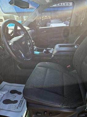 2016 Chevrolet Suburban LS