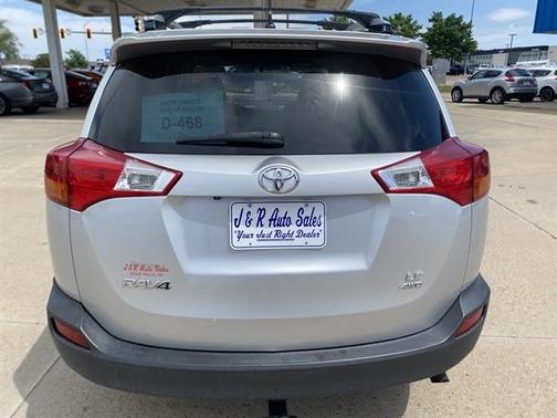Magnetic Gray Metallic 2014 Toyota RAV4 LE
