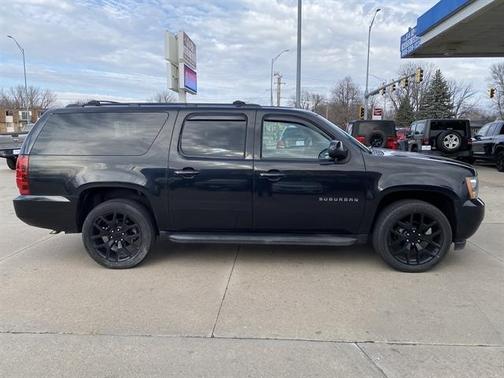 2012 Chevrolet Suburban 1500 LS
