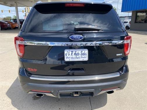 Shadow Black 2018 Ford Explorer XLT