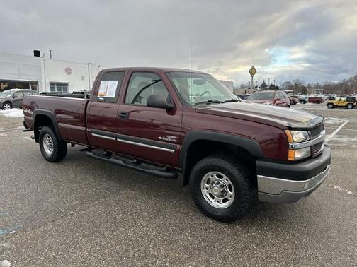 2003 Chevrolet Silverado 2500 LS H/D Extended Cab