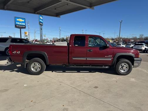 2003 Chevrolet Silverado 2500 LS H/D Extended Cab