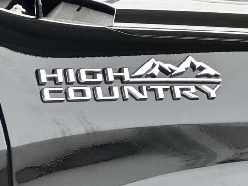 2025 Chevrolet Silverado 1500 High Country