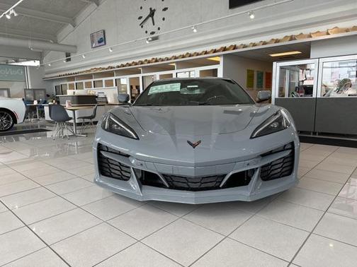 2025 Chevrolet Corvette E-Ray RWD Coupe 3LZ