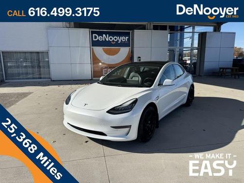 2019 Tesla Model 3 Mid Range