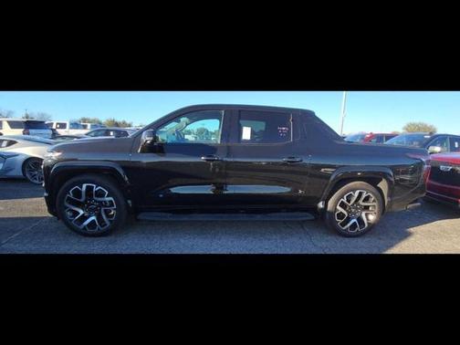 2024 Chevrolet Silverado EV First-Edition RST 4WD
