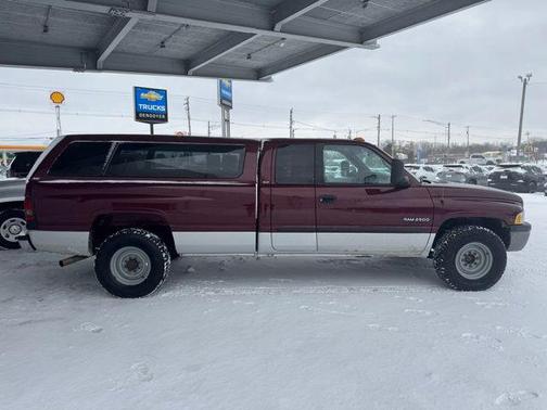 2001 Dodge Ram 2500 SLT