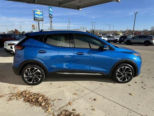 2022 Chevrolet Bolt EUV FWD Premier