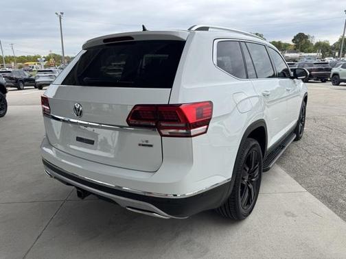 2018 Volkswagen Atlas 3.6L SEL Premium