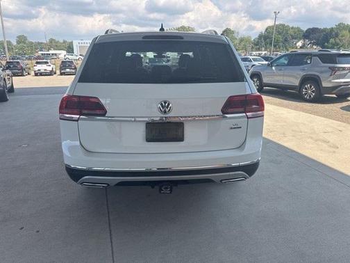 2018 Volkswagen Atlas 3.6L SEL Premium