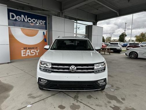 2018 Volkswagen Atlas 3.6L SEL Premium