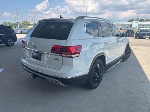 2018 Volkswagen Atlas 3.6L SEL Premium