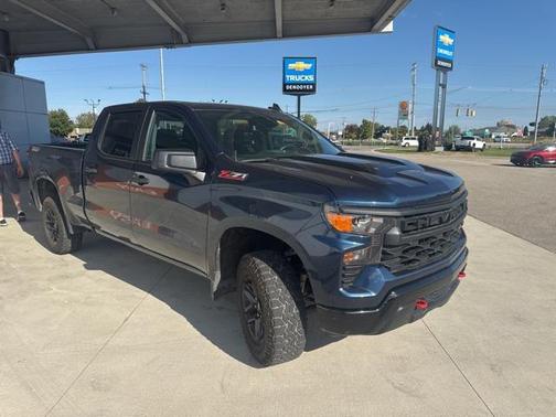 2022 Chevrolet Silverado 1500 Custom Trail Boss