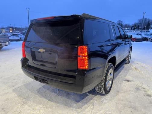 2016 Chevrolet Suburban LT