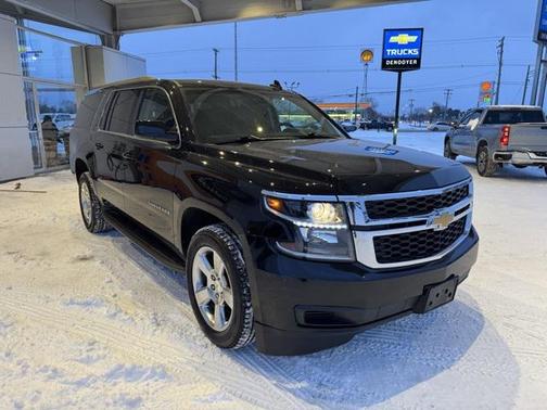 2016 Chevrolet Suburban LT