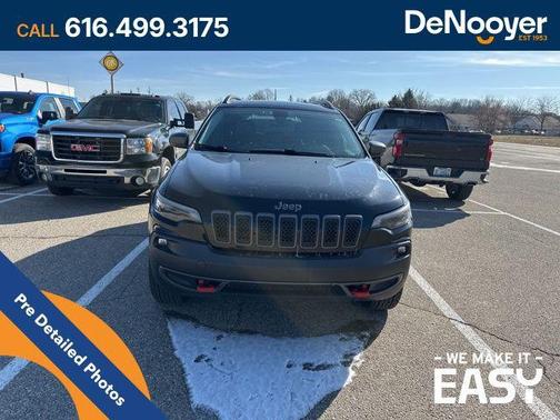 2019 Jeep Cherokee Trailhawk
