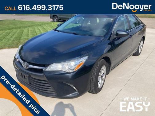 2017 Toyota Camry XLE