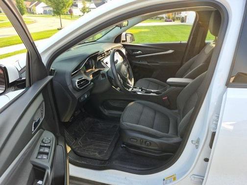 2023 Chevrolet Bolt EUV FWD LT