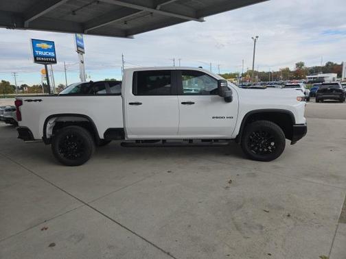 2026 Chevrolet Silverado 2500 Custom