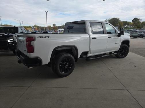 2026 Chevrolet Silverado 2500 Custom