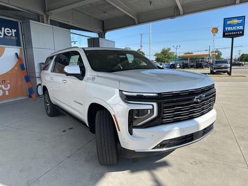 2025 Chevrolet Suburban 4WD High Country