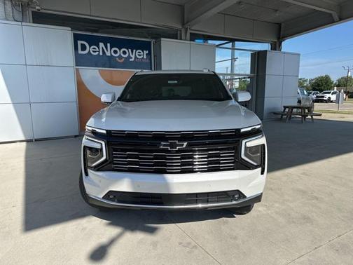 2025 Chevrolet Suburban 4WD High Country