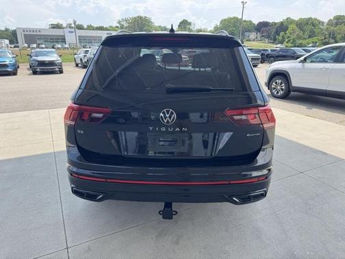 2022 Volkswagen Tiguan 2.0T SE R-Line Black 4MOTION