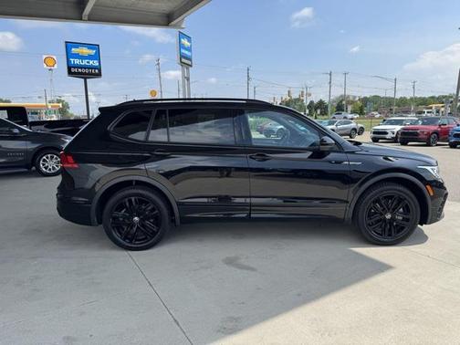 2022 Volkswagen Tiguan 2.0T SE R-Line Black 4MOTION